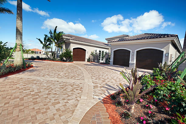 Best Professional Driveway Pavers  in Wausau, WI